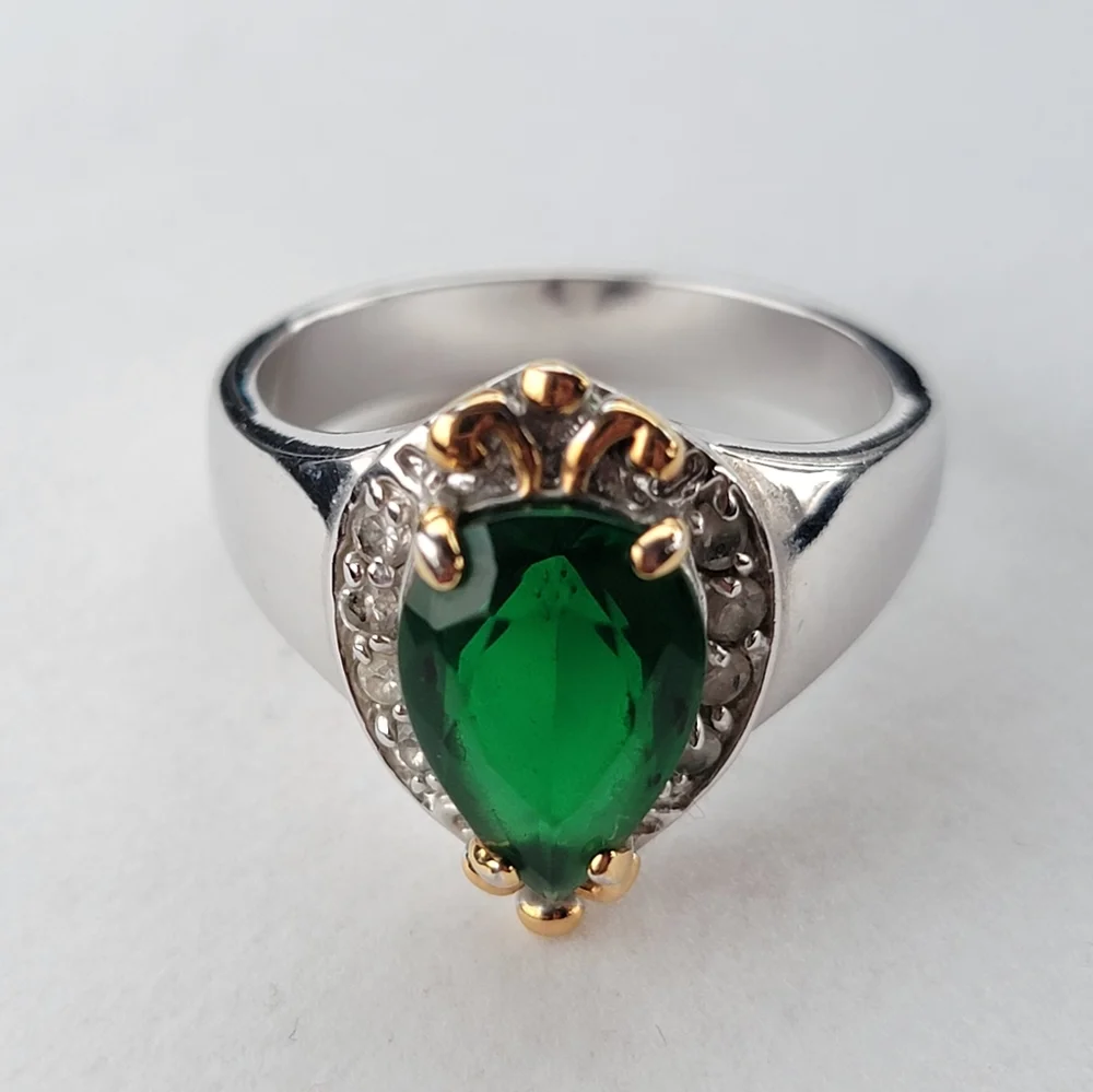 Emerald Teardrop Silver Ring Simulated Diamond Gemstone Gold Tone Accent sz 12